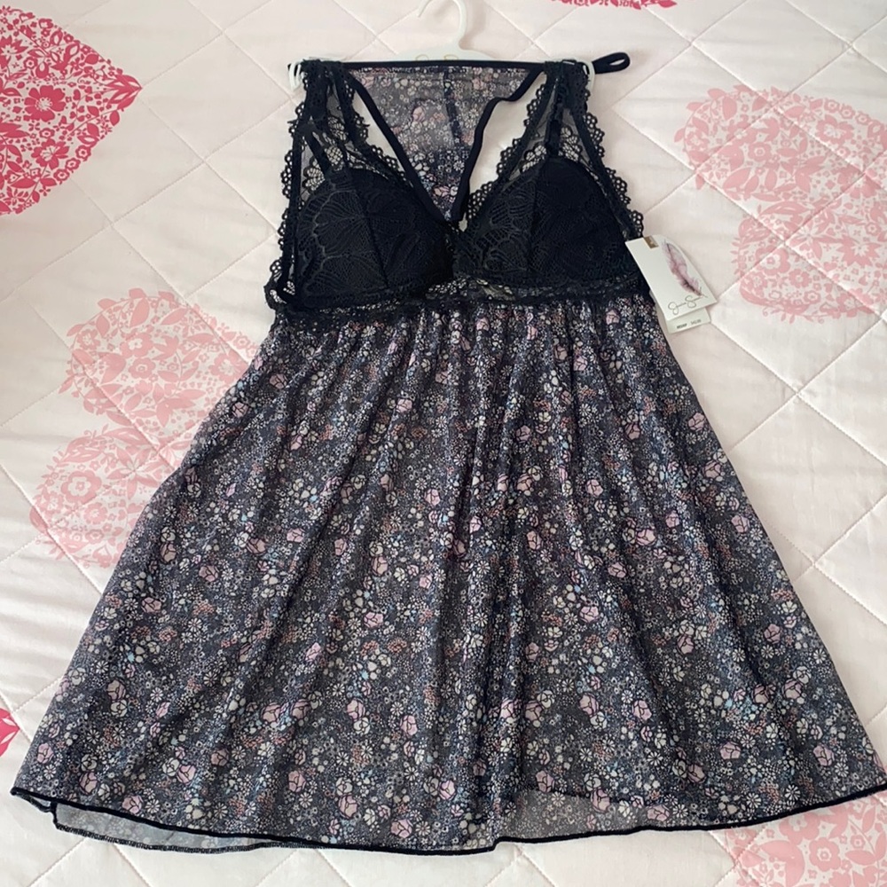 Jessica Simpson 2-Piece Lingerie Set Size Small